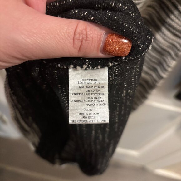 Three Pink Hearts Trixxi Black/White Long Sleeve Bodycon Lace Sweater Dress ~ S - Picture 9 of 9